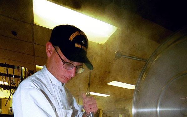 FOOD SERVICES SPECIALIST