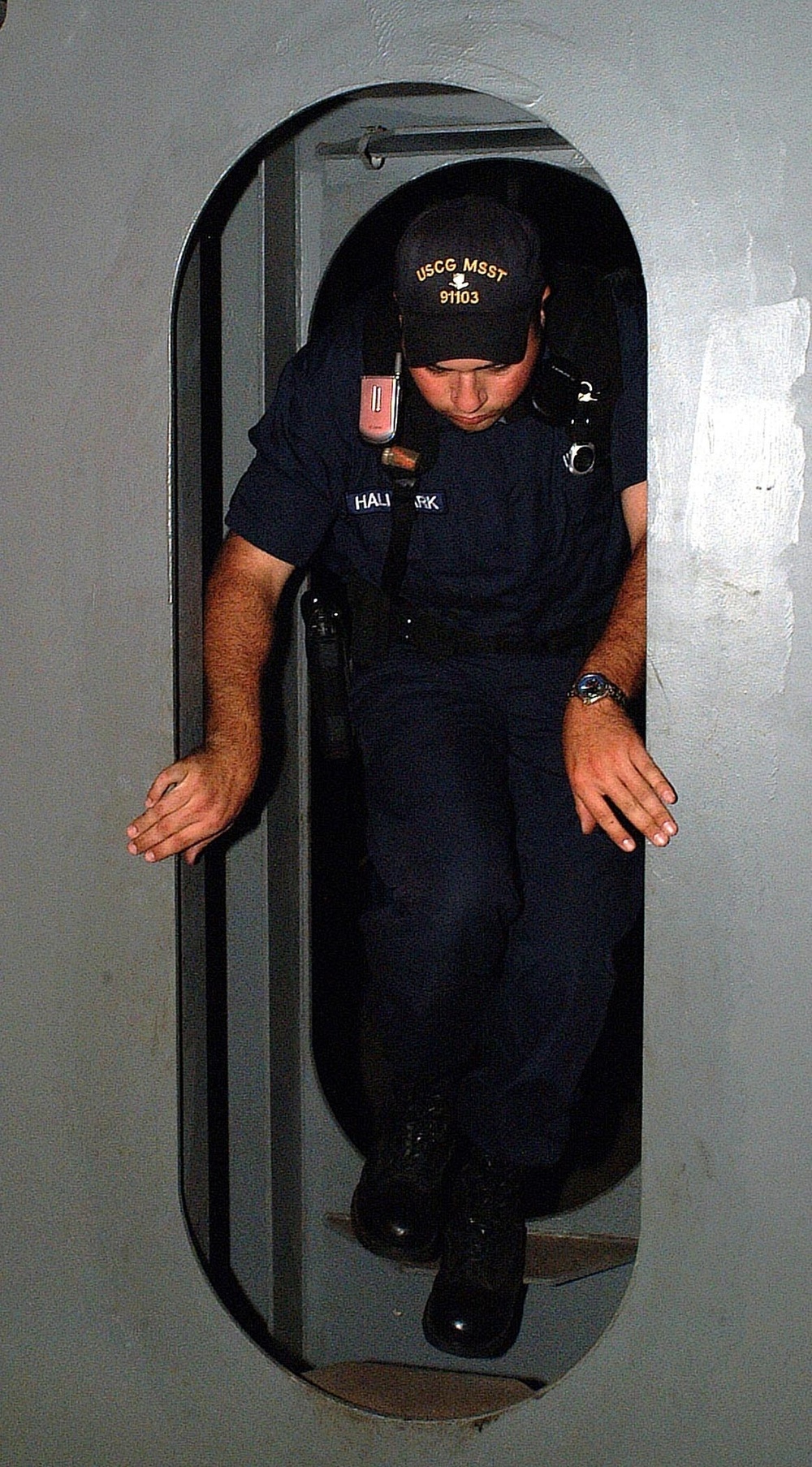 BOARDING TEAM SEARCH