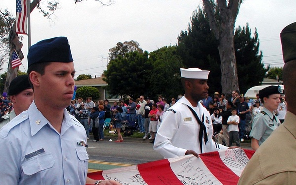 TORRANCE ARMED FORCES DAY PARADE