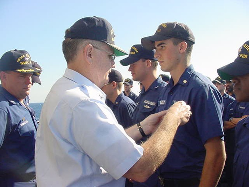 COMMANDANT'S TAHOMA VISIT