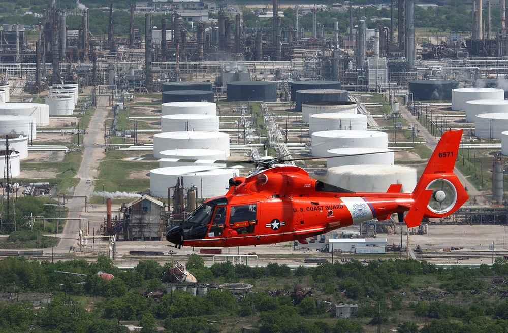 HH-65 HELICOPTER
