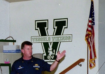 MSST 91103 VISITS SCHOOL