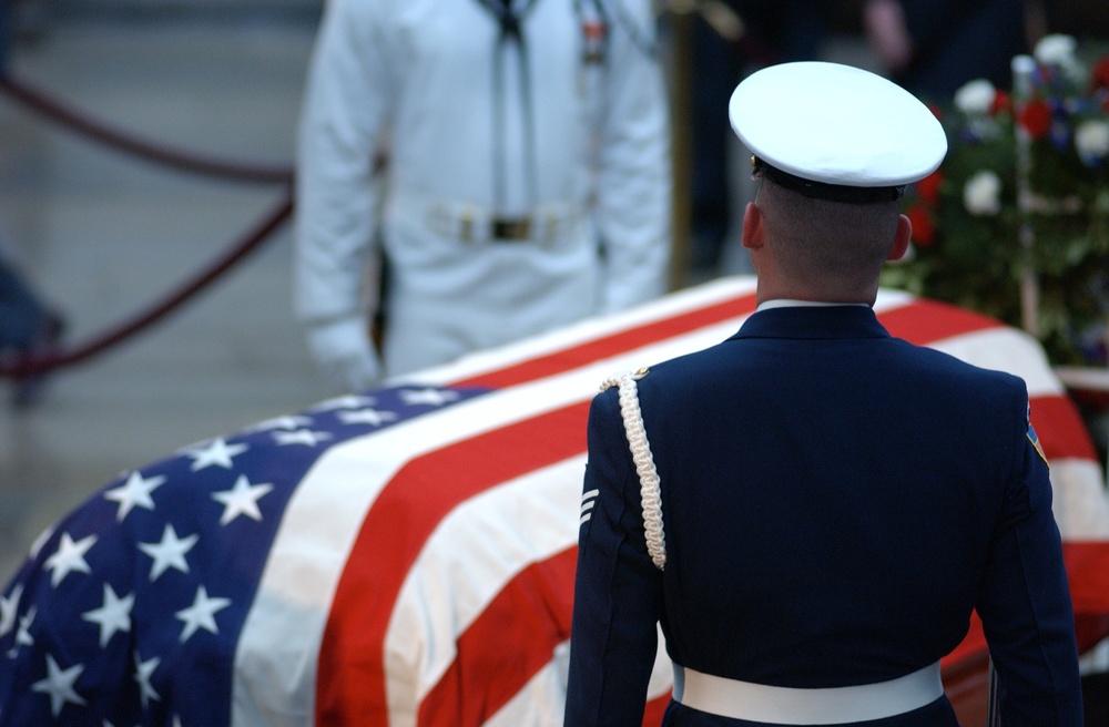 REAGAN FUNERAL VIEWING