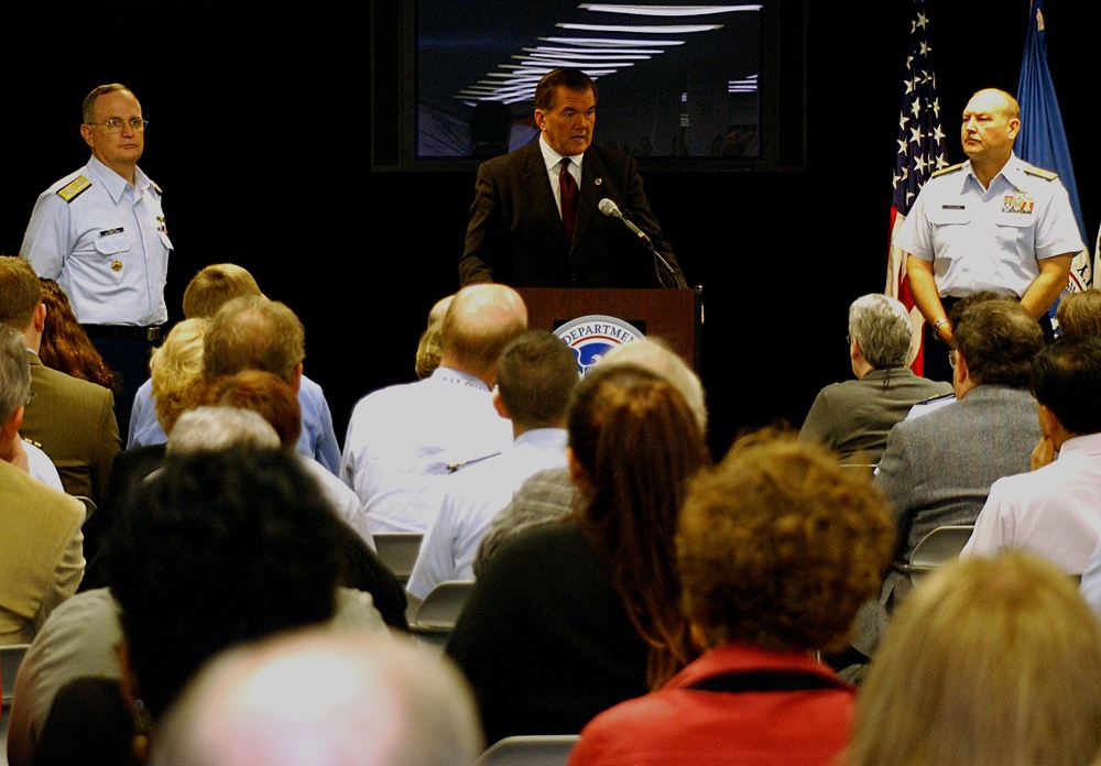 RIDGE ADDRESSES COAST GUARD HEADQUARTERS