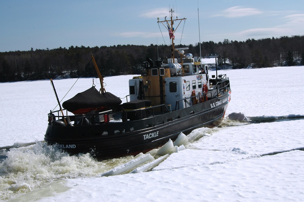 ICEBREAKER ON THE KENNEBEC RIVER