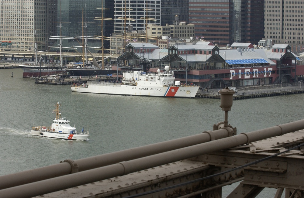 SPENCER IN NY HARBOR