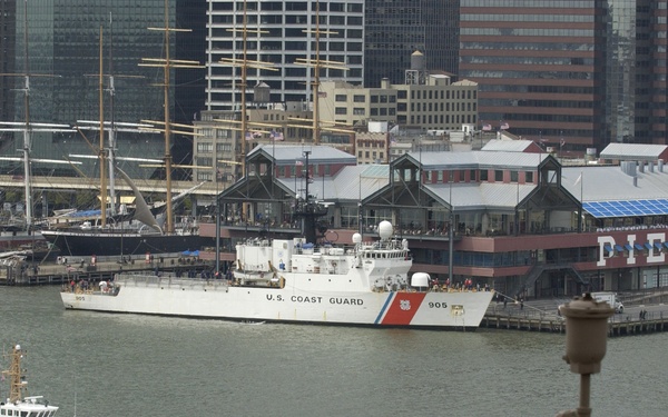 SPENCER IN NY HARBOR