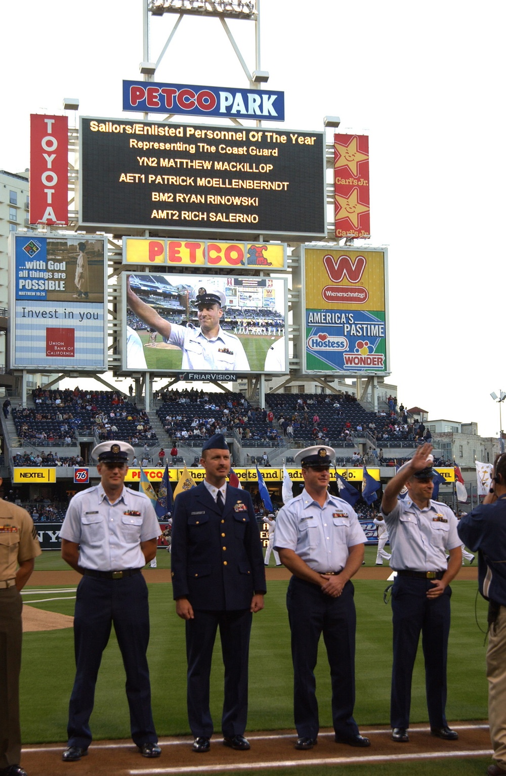 SAN DIEGO PADRES MILITARY OPENING DAY