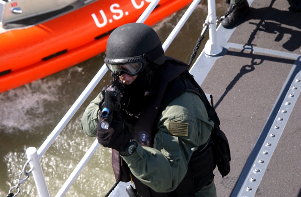 SURFACE AND AIRBORNE USE OF FORCE EXERCISE