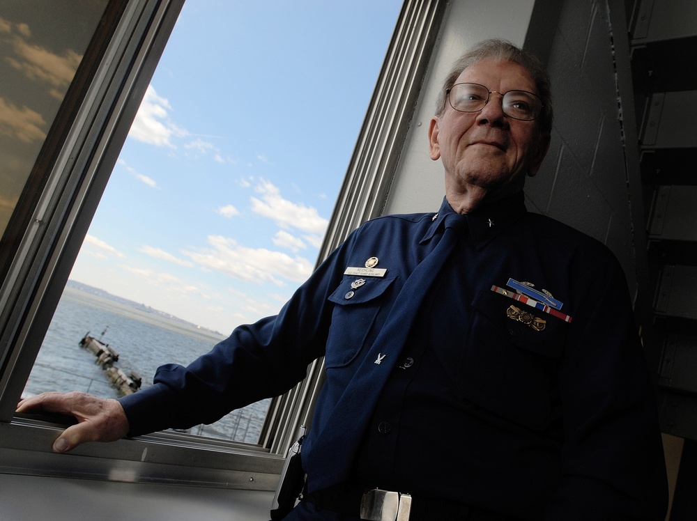 Coast Guard Auxiliary Commodore Arthur Reichling