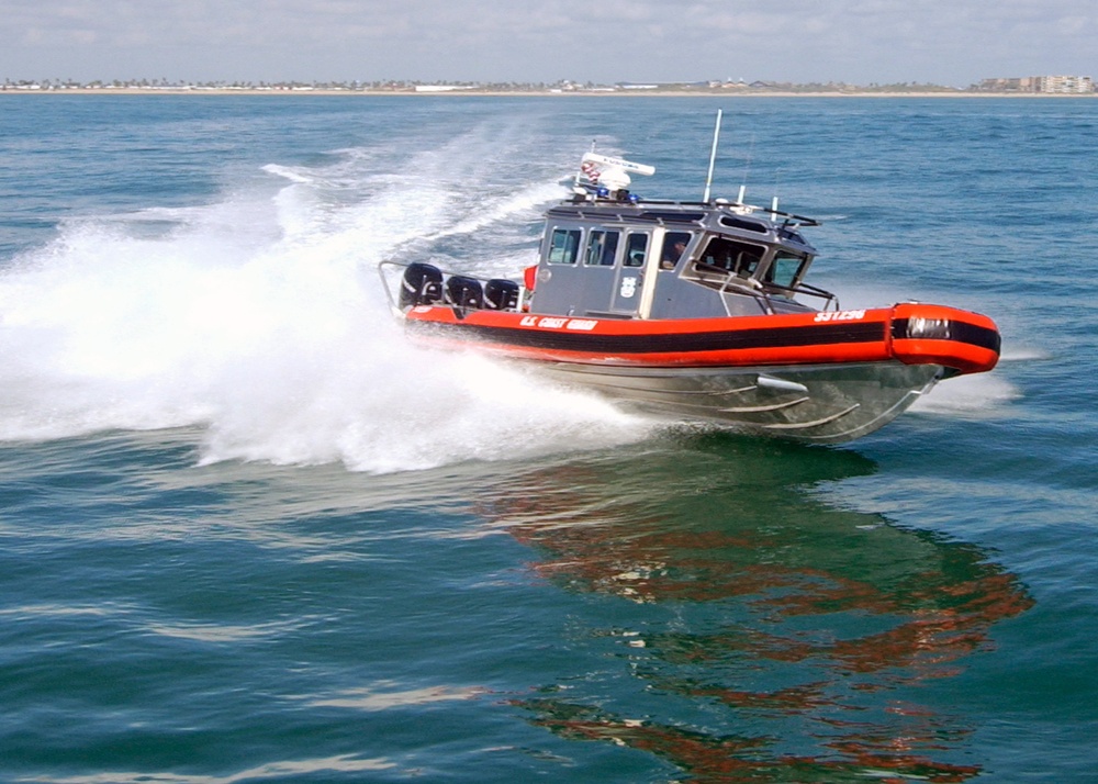 33-foot patrol boat