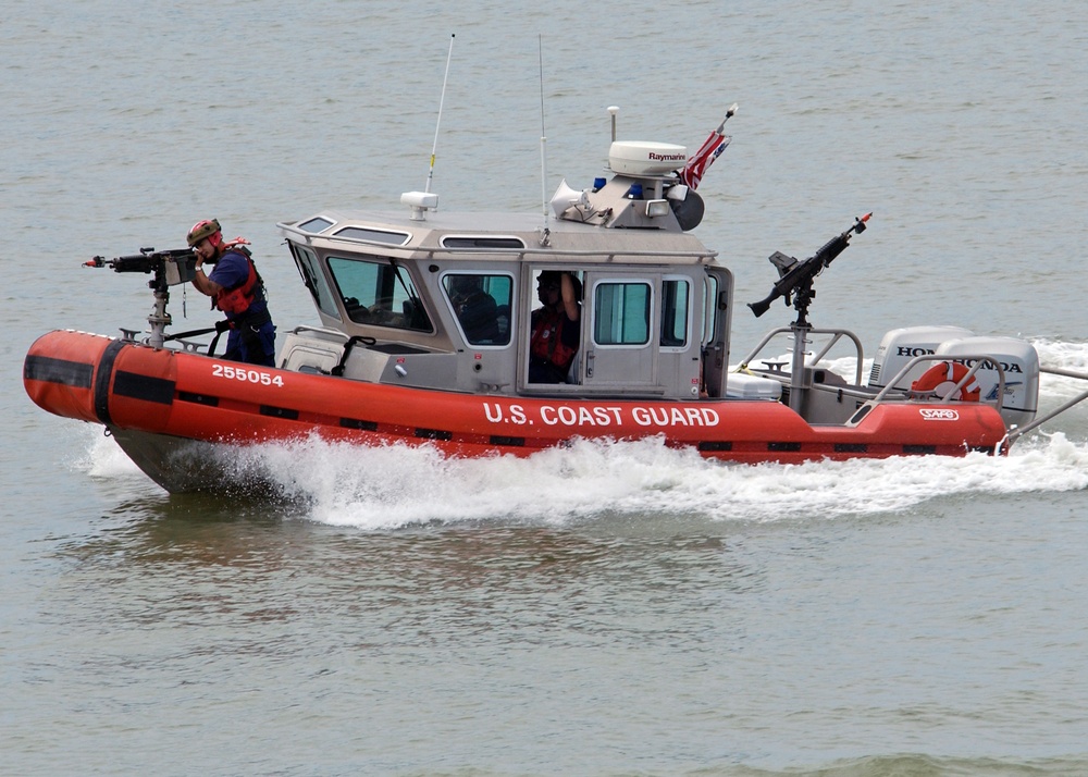 25-foot response boat