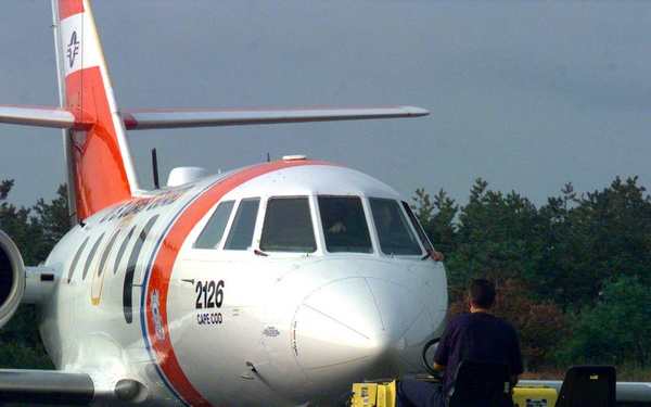 HU-25 FALCON