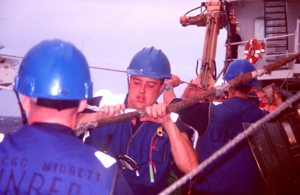 CGC MIDGETT'S DEPLOYMENT W/USS CONSTELLATION