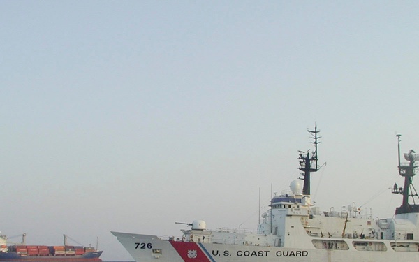 CGC MIDGETT'S DEPLOYMENT W/USS CONSTELLATION