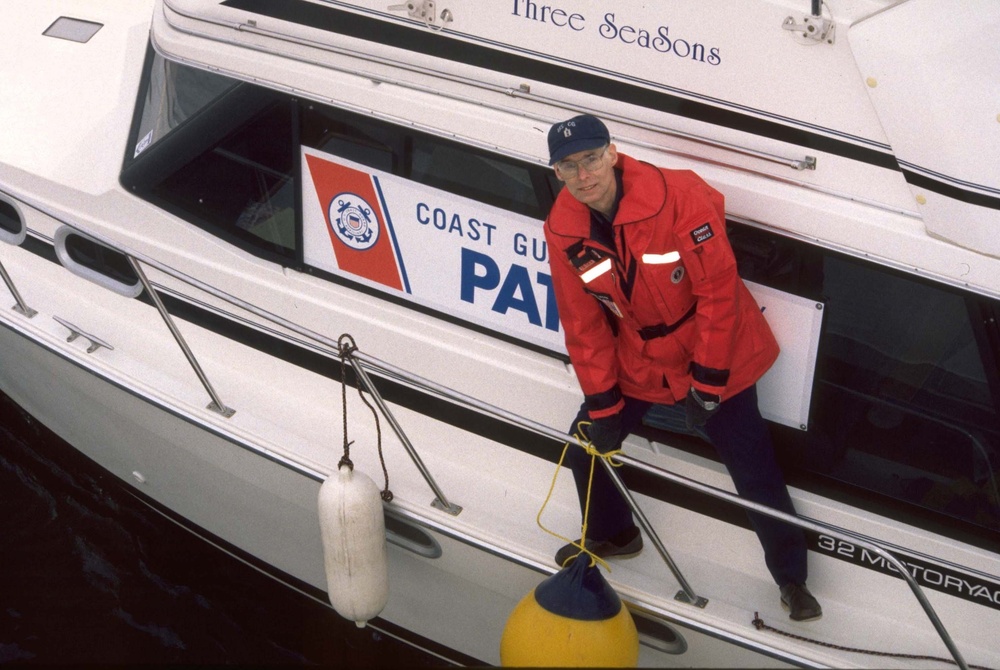 Coast Guard Auxilary personnel on patrol