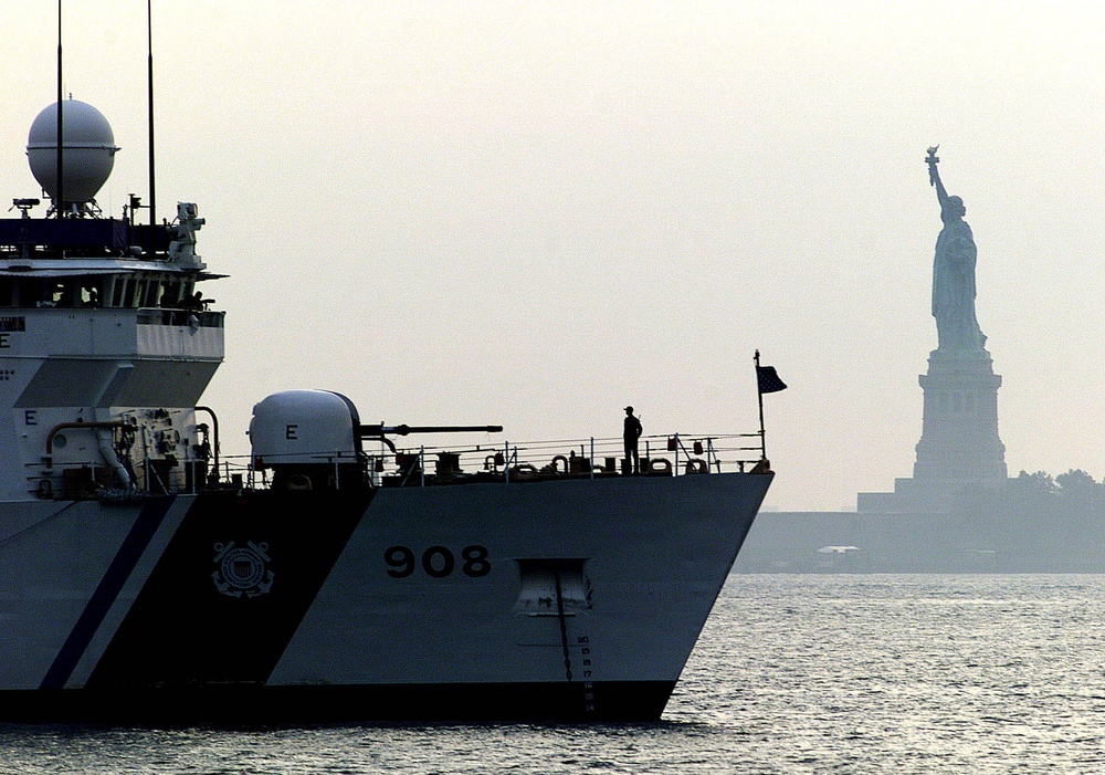 DVIDS - Images - COAST GUARD CUTTER TAHOMA