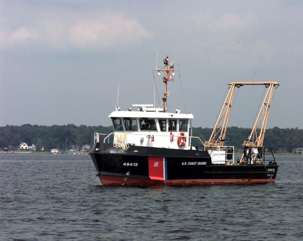 49-foot buoy tender