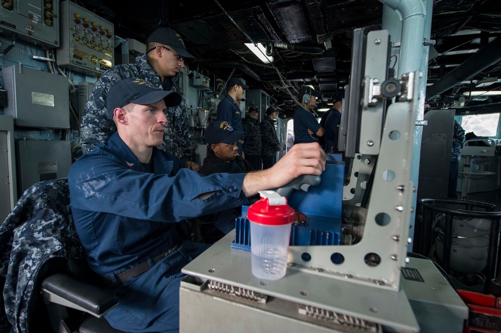 USS Ramage departs Souda Bay