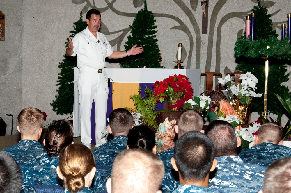 US Pacific Fleet master chief speaks at NBG Chapel