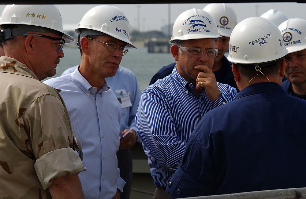 Commandant visit to Northrop Grumman Ship Systems, Pascagoula, Miss.