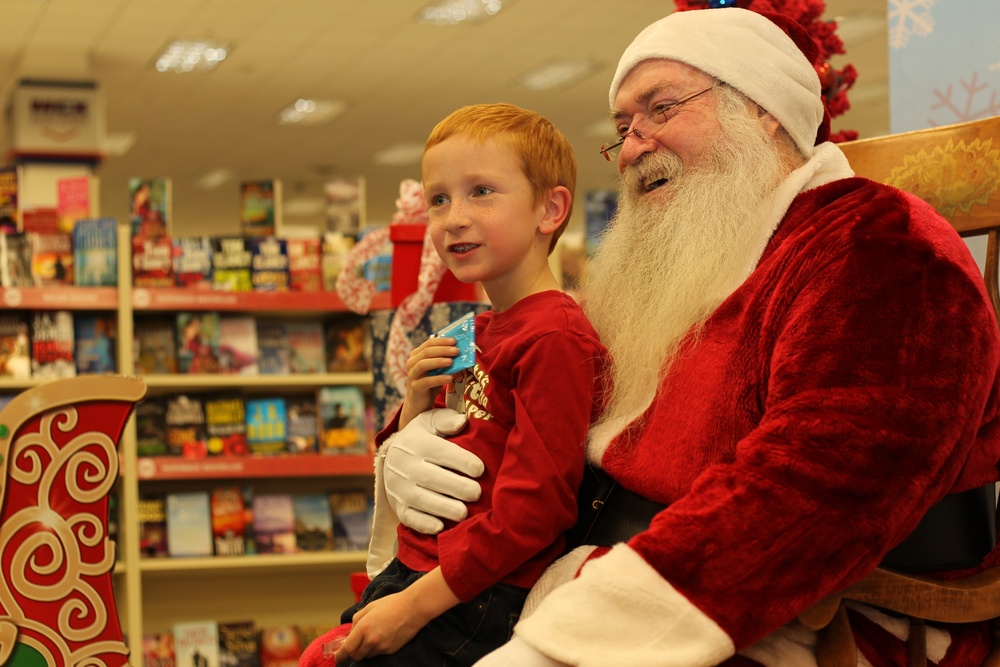 MCCS Evening With Santa