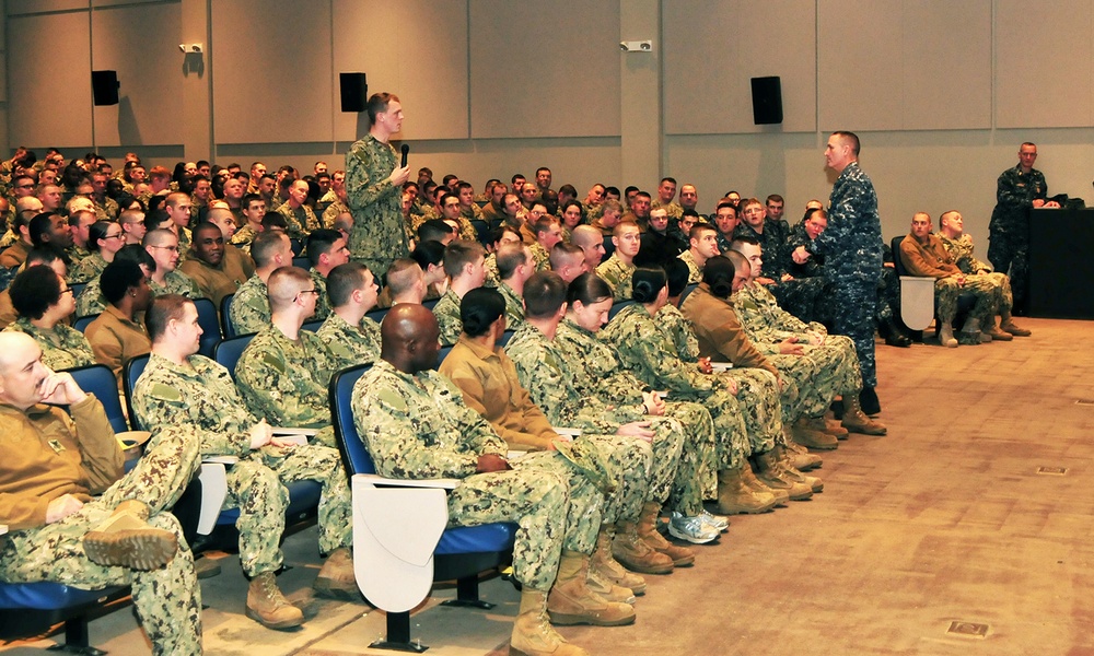 MCPON Stevens visits NCBC Gulfport