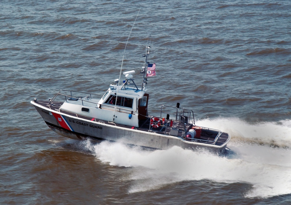 41-foot utility boat