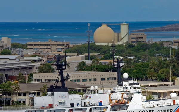 Boutwell Makes Stops in Honolulu