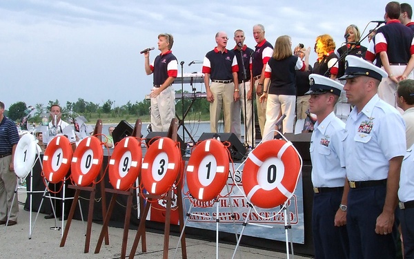 Grand Haven Coast Guard Festival