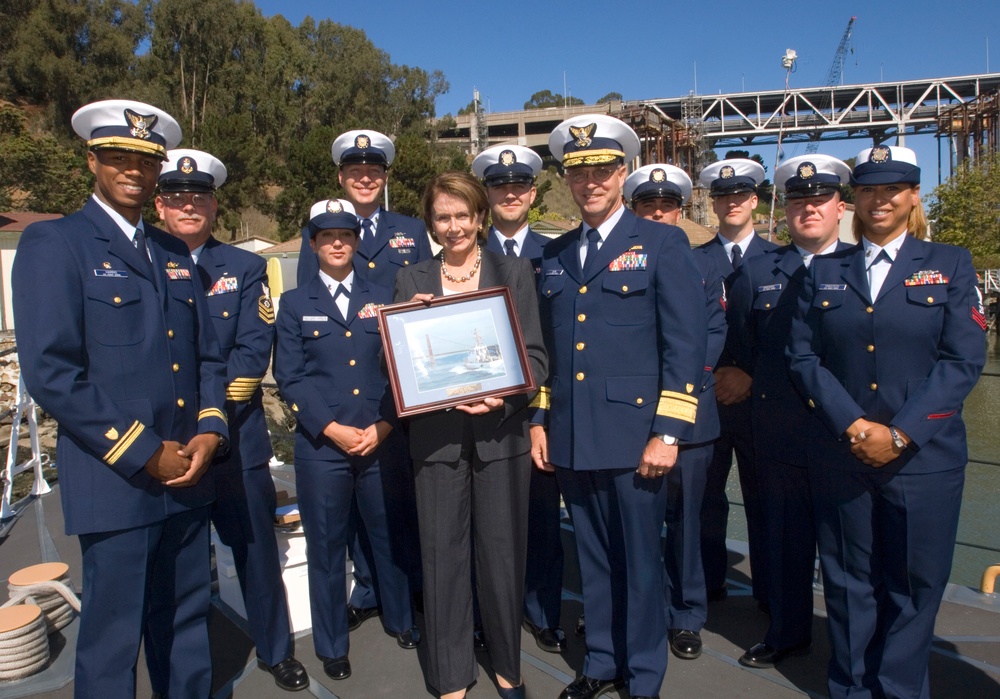 Speaker of the House Nancy Pelosi with Radm Bone and Pike Crew