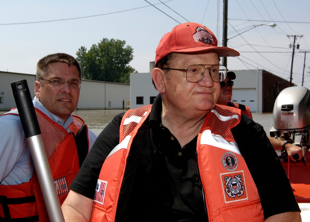 Congressman Gilmore inspects flood damaged Ottawa, Ohio