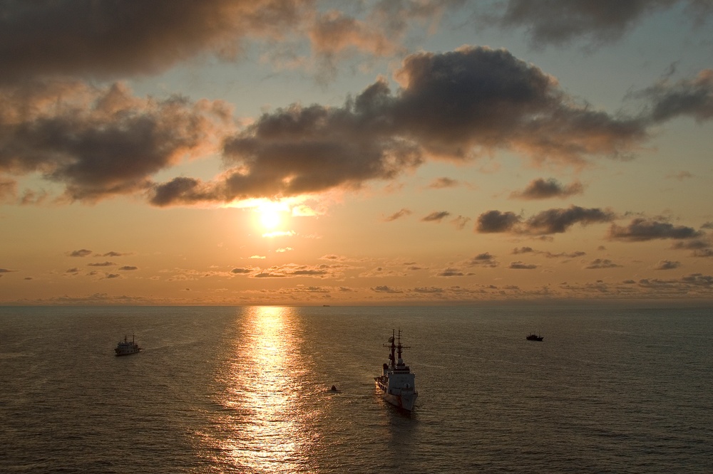 Boutwell transfers vessel suspected of high seas drift net fishing