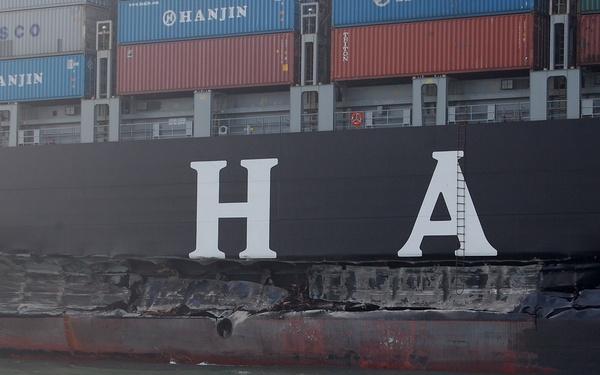 M/V Cosco Busan Allides With San Francisco Bay Bridge