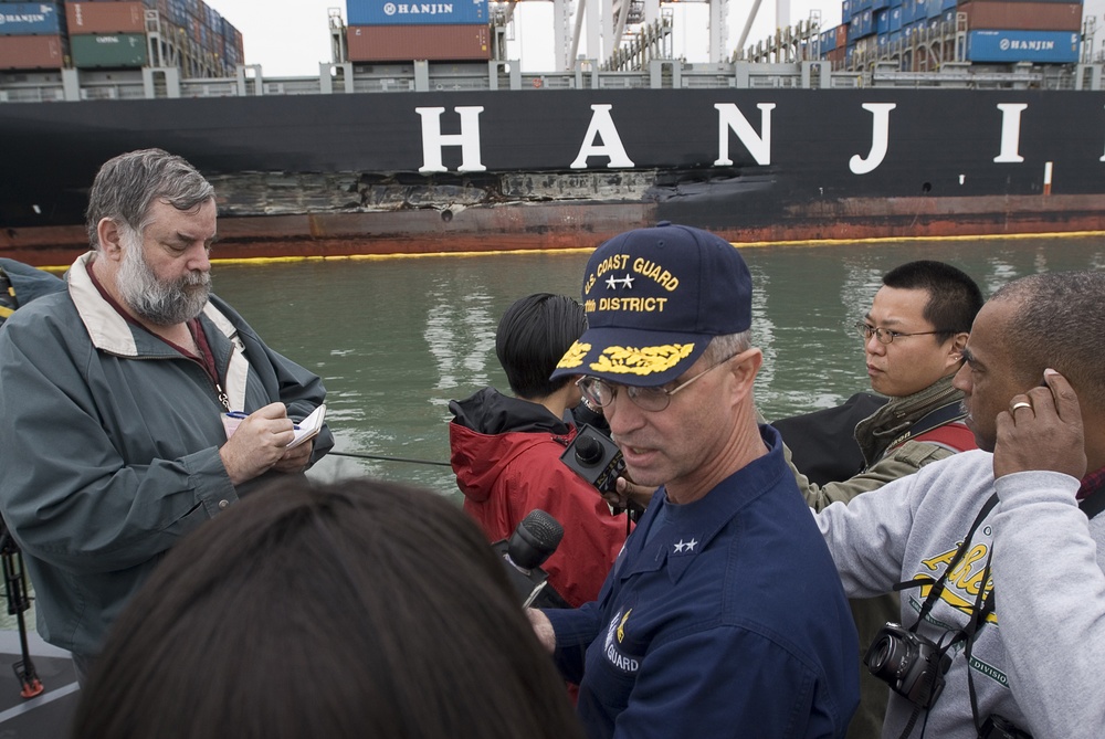 Cosco Busan Oil Spill 002