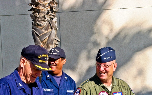 General Gene Renuart, Commanding Officer, U.S. Northern Command, Visits Sector LA/LB