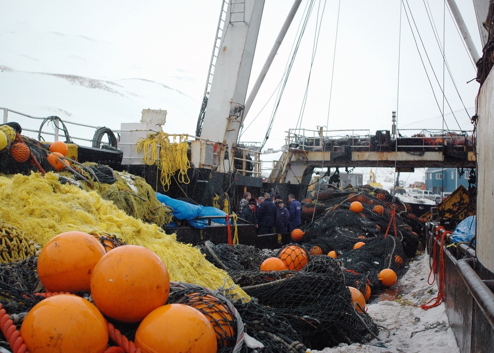 MARINE BOARD OF INVESTIGATION TOUR TRAWL DECK OF ALASKA WARRIOR
