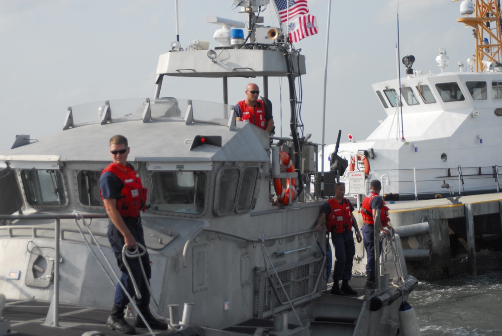 Coast Guard rescue crew