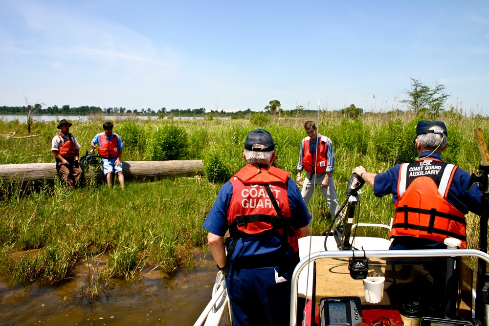 DVIDS Images Auxiliary takes Mobile, AL news reporter and museum curator to look for "Lost