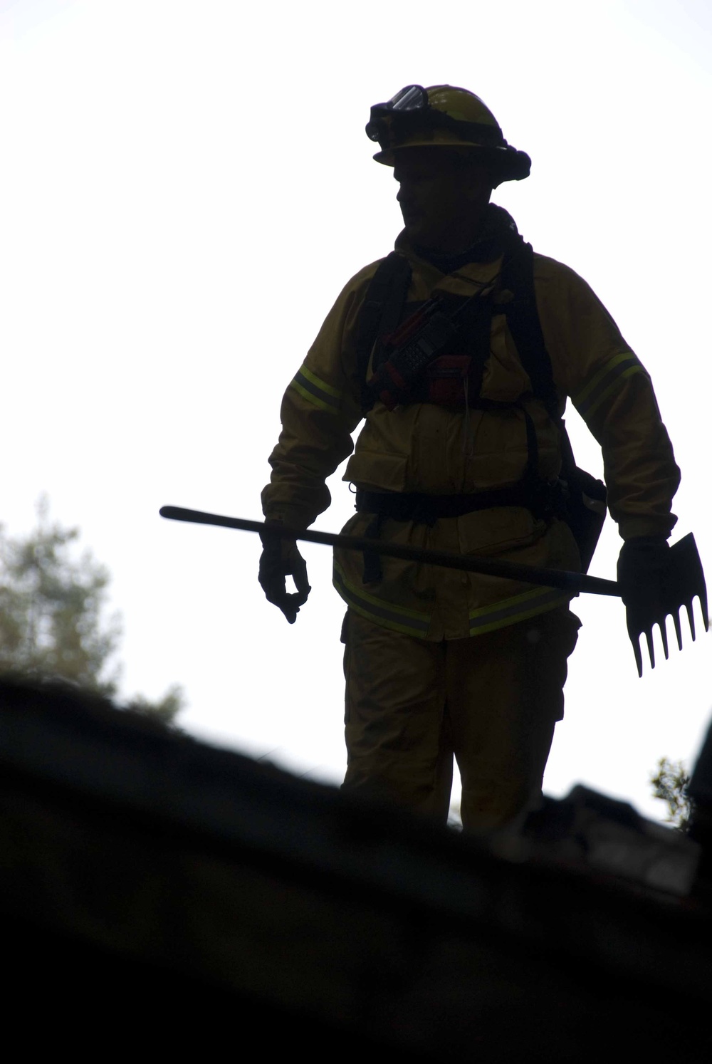 Coast Guard Training Center Petaluma Crew Fights Fire in Santa Cruz Mountains