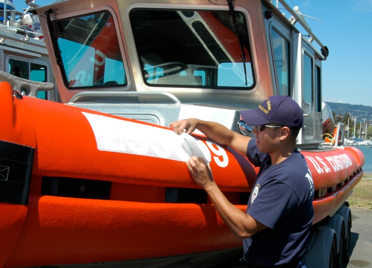 MSST 91105 Renovates Small Boat