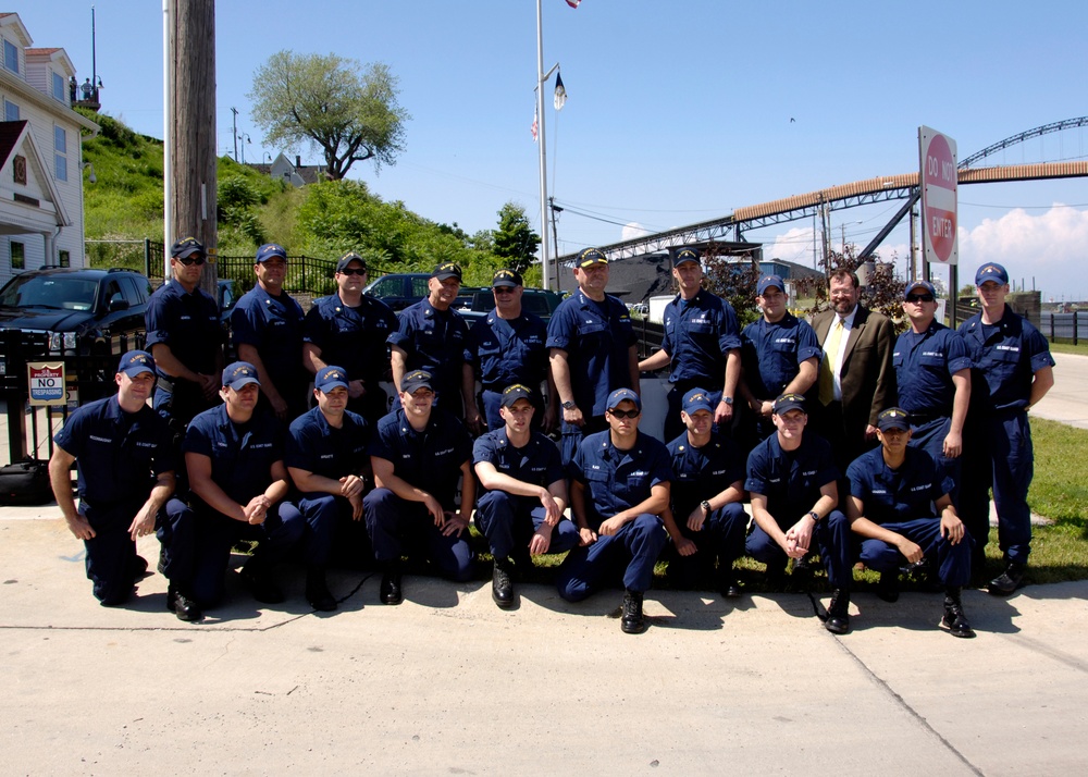 Adm. Allen with Station Ashtabula crew