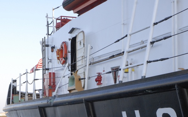 Coast Guard Cutter Morro bay Damage