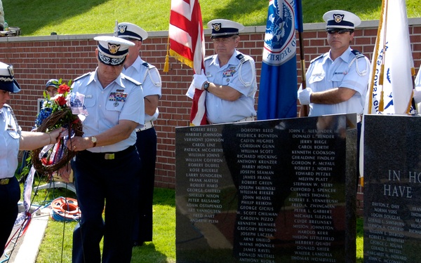 COAST GUARD AUXILIARY PLACES WREATH DURING MEMORIAL