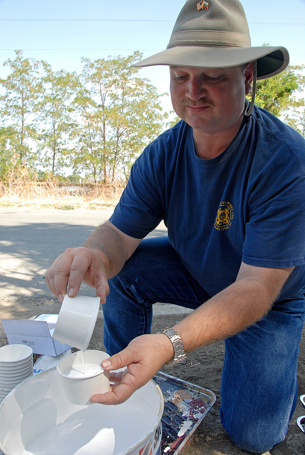 Painting a retention wall