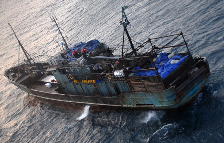 Chinese fishing vessel suspected of illegal large-scale high-seas drift net fishing seized