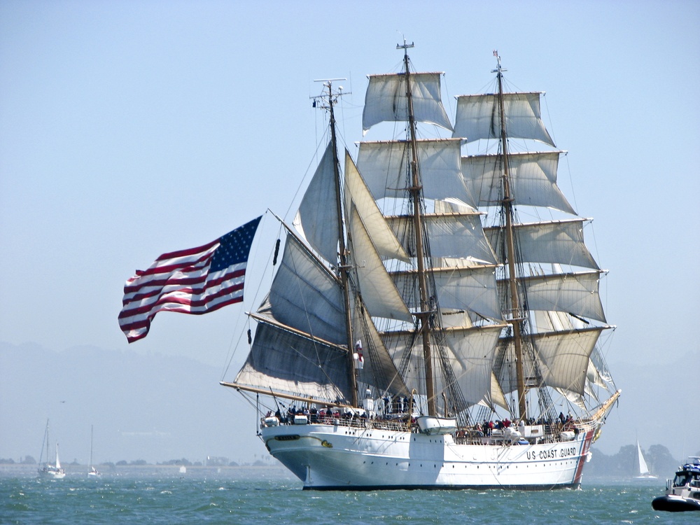 USCG Barque &quot;Eagle&quot; under full sail in San Francisco Bay