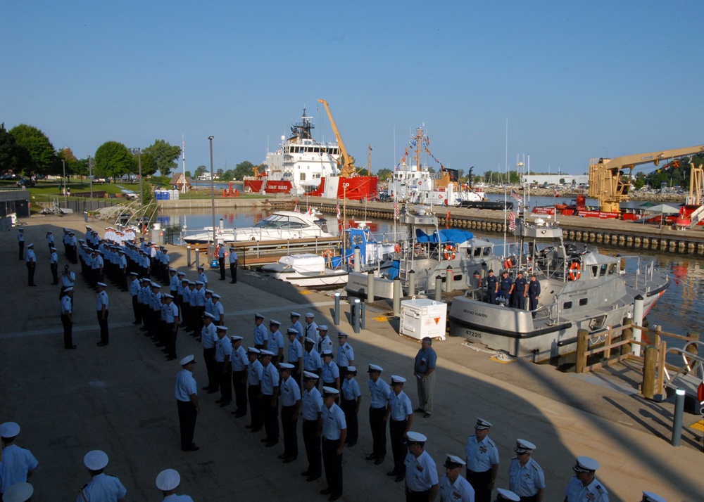 DVIDS Images Grand Haven Coast Guard Festival