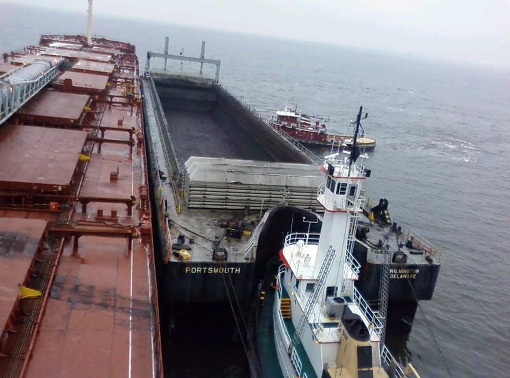 Cargo ship aground near Baltimore