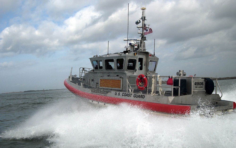 45-foot response boat-medium training